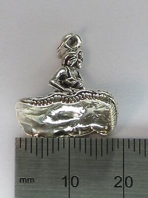 Genie on Magic Flying Carpet Charm