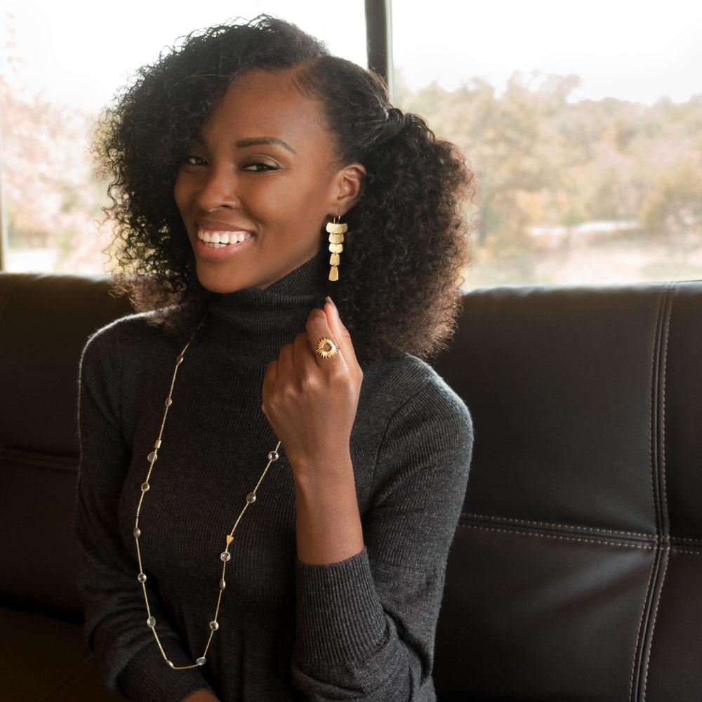 Collar sin fin de labradorita y cuarzo transparente chapado en oro de 14 quilates