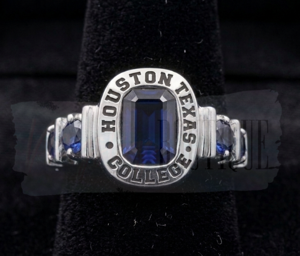 The Emerald-Cut Sovereign Ring