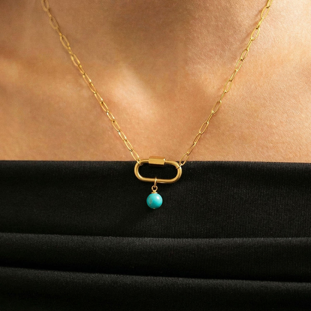 18 Karat Gold PVD Stainless Steel 2.5mm Paperclip Chain