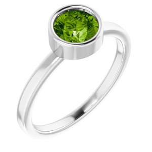 Anillo redondo de 6 mm de plata de ley rodiada con imitación de peridoto