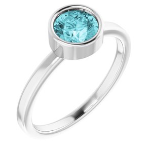 Anillo redondo de 6 mm de plata de ley rodiada con imitación de circonita azul
