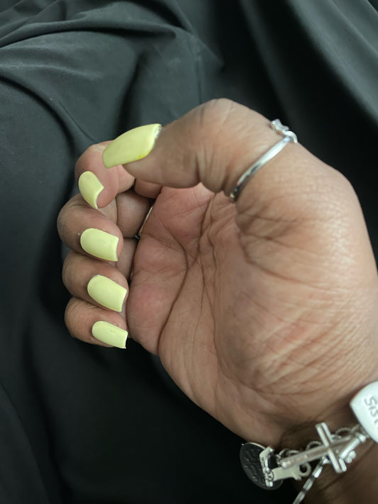 “Main Squeeze” Nail Set