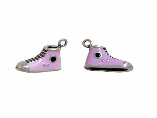 Charm para zapatillas altas con esmalte rosa