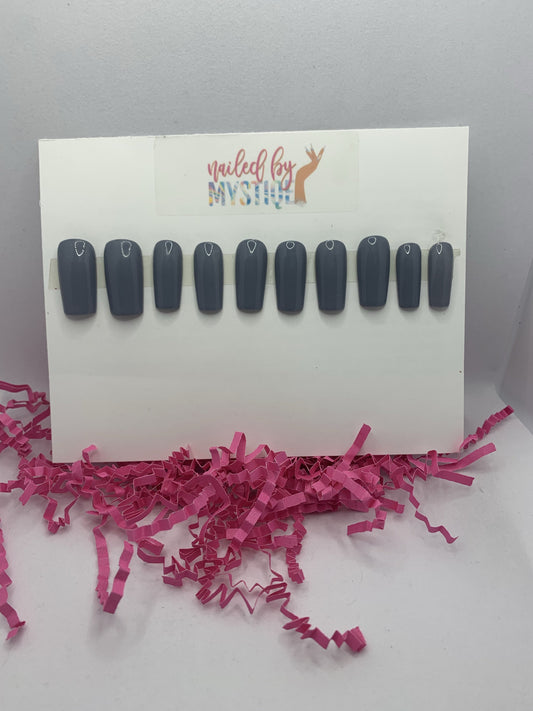 “Smoke” Nail Set